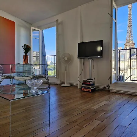 Charmant Parisien Apartment