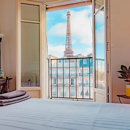Apartment Charmant Parisien